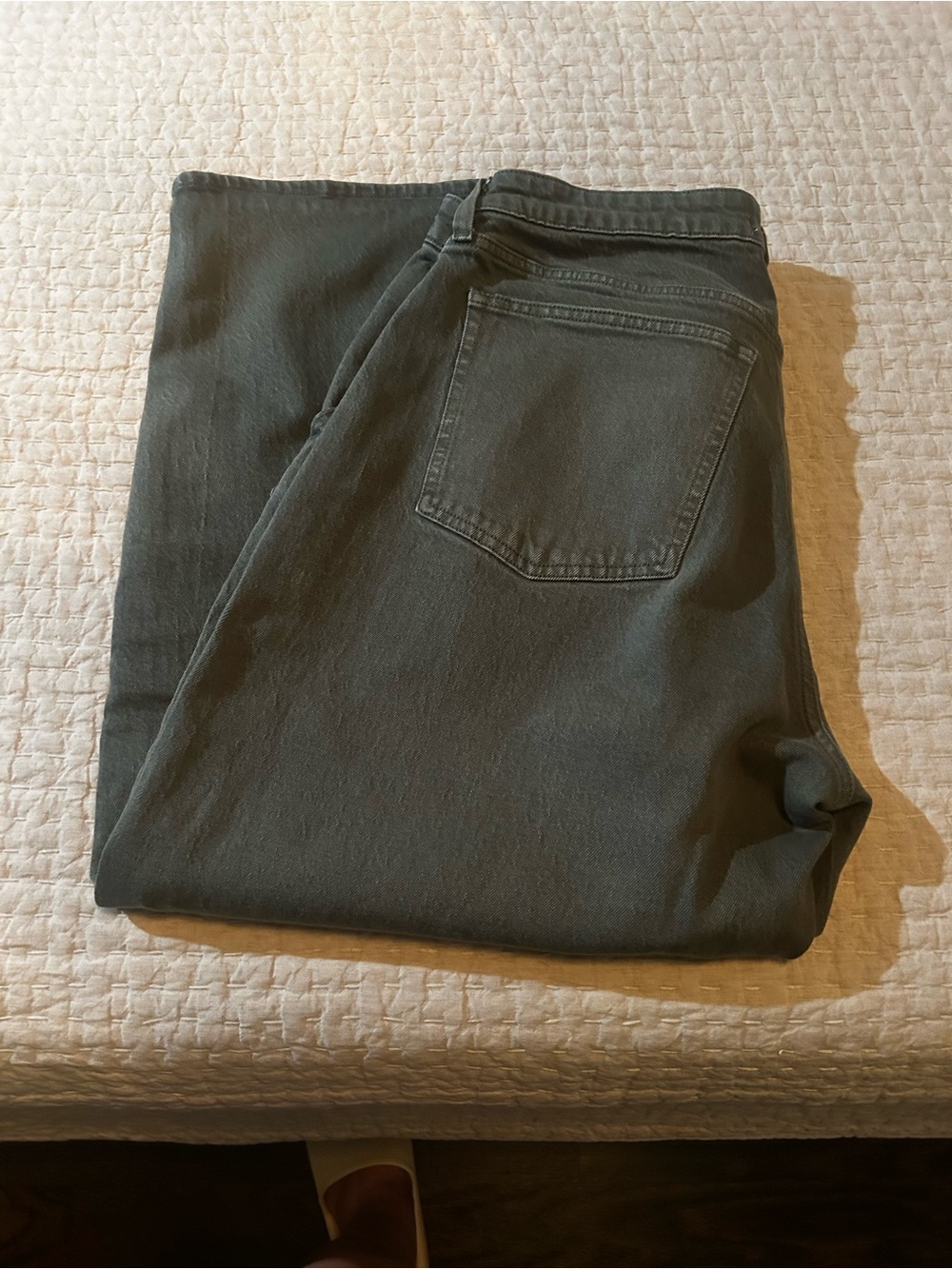 Abercrombie & Fitch Olive High-Rise Barrel Pants - Picture 7 of 7